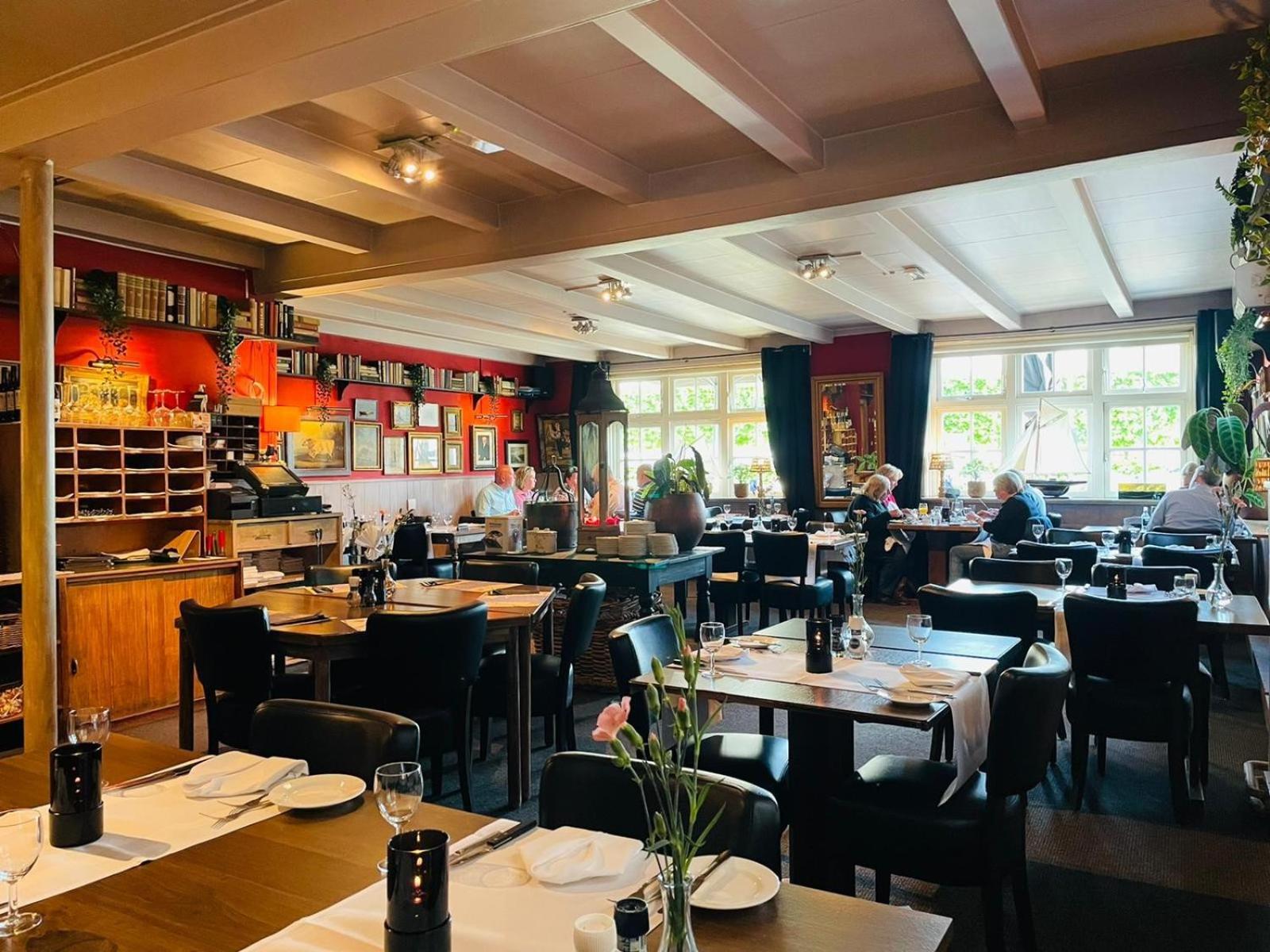 Hotel Cafe Restaurant Heineke Loosdrecht Exteriér fotografie